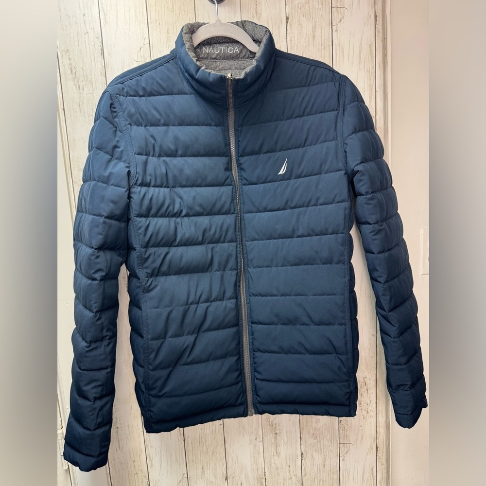 Nautica Men's Gray/Navy blue Reversible Puffer Jacket size medium - Picture 5 of 12